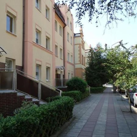 Apartament Blisko Morza Swinoujscieアパートメント エクステリア 写真